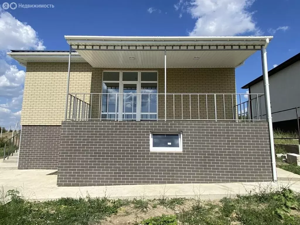 Дом в Добровское сельское поселение, село Краснолесье, Лиловая улица ... - Фото 1