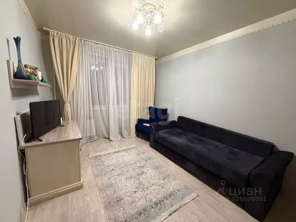 3-к кв. Белгородская область, Белгород ул. 5 Августа, 13б (71.2 м) - Фото 1