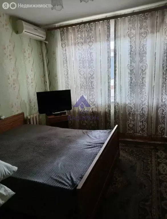 3-комнатная квартира: Волгодонск, улица Энтузиастов, 28 (67 м) - Фото 0