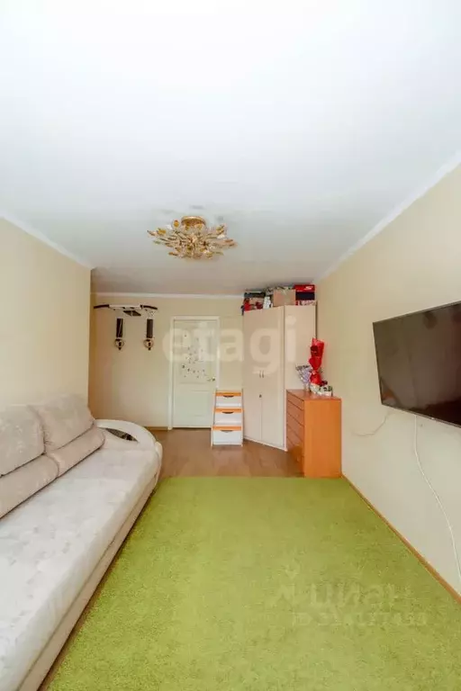 3-к кв. Алтайский край, Бийск Красноармейская ул., 174 (59.9 м) - Фото 1