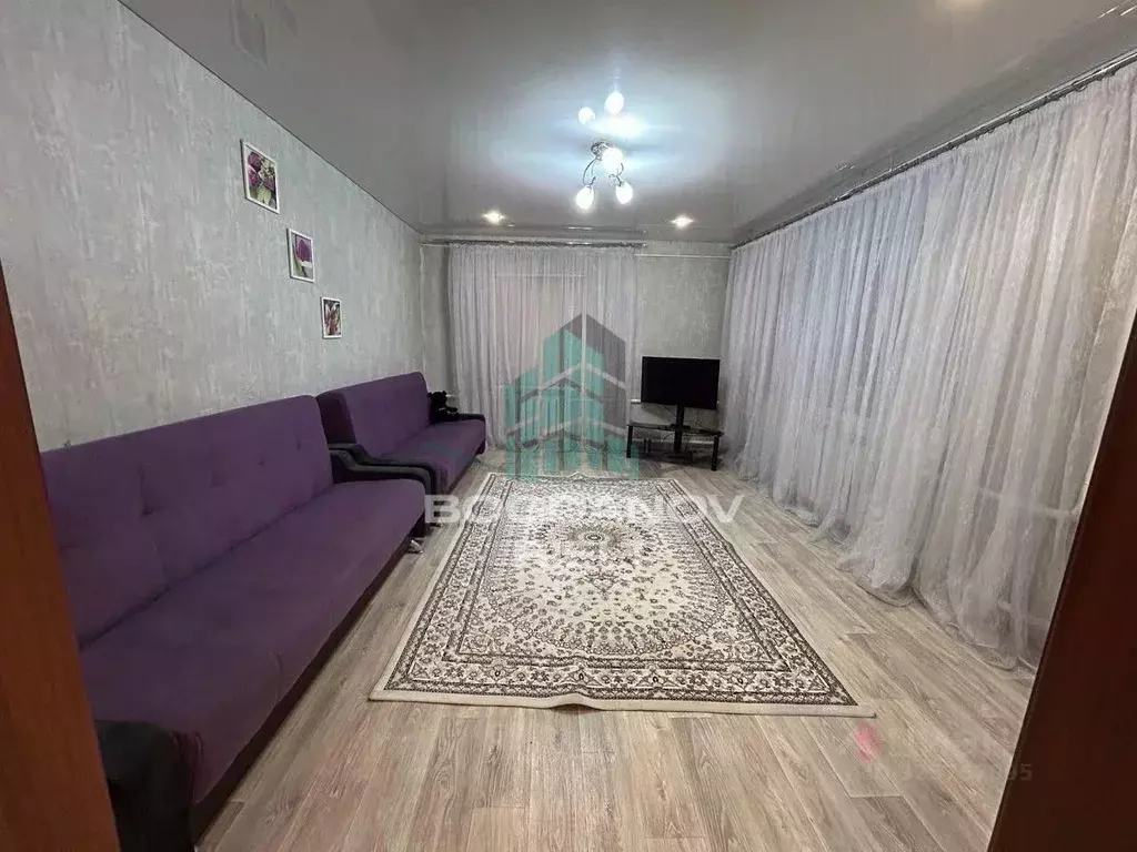 Дом в Омская область, Марьяновский район, с. Заря Свободы ул. Ленина, ... - Фото 1