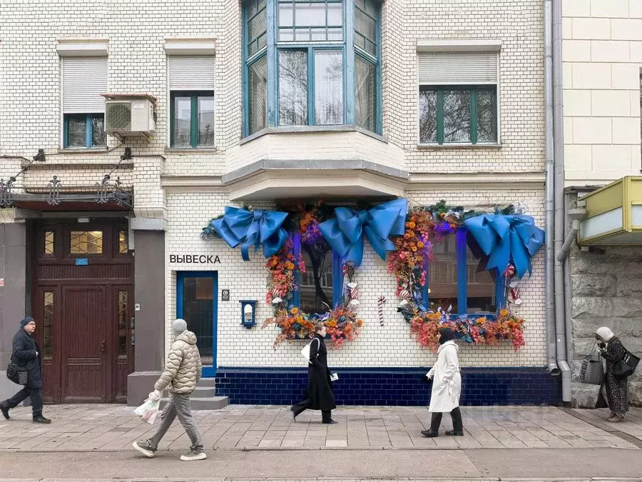 Торговая площадь в Москва Малая Бронная ул., 4 (97 м) - Фото 2