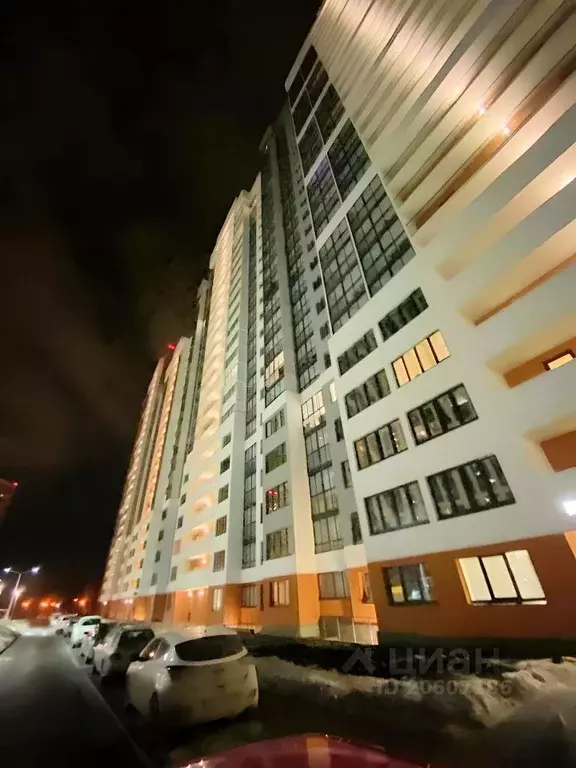 1-к кв. Свердловская область, Екатеринбург Уктус жилрайон, Светлый ... - Фото 0