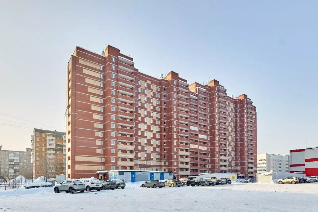 3-к кв. Пермский край, Пермь Сокольская ул., 10Б (72.3 м) - Фото 0
