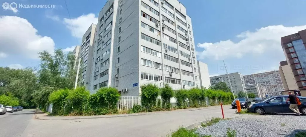 3-комнатная квартира: Казань, улица Блюхера, 4 (74.5 м) - Фото 0