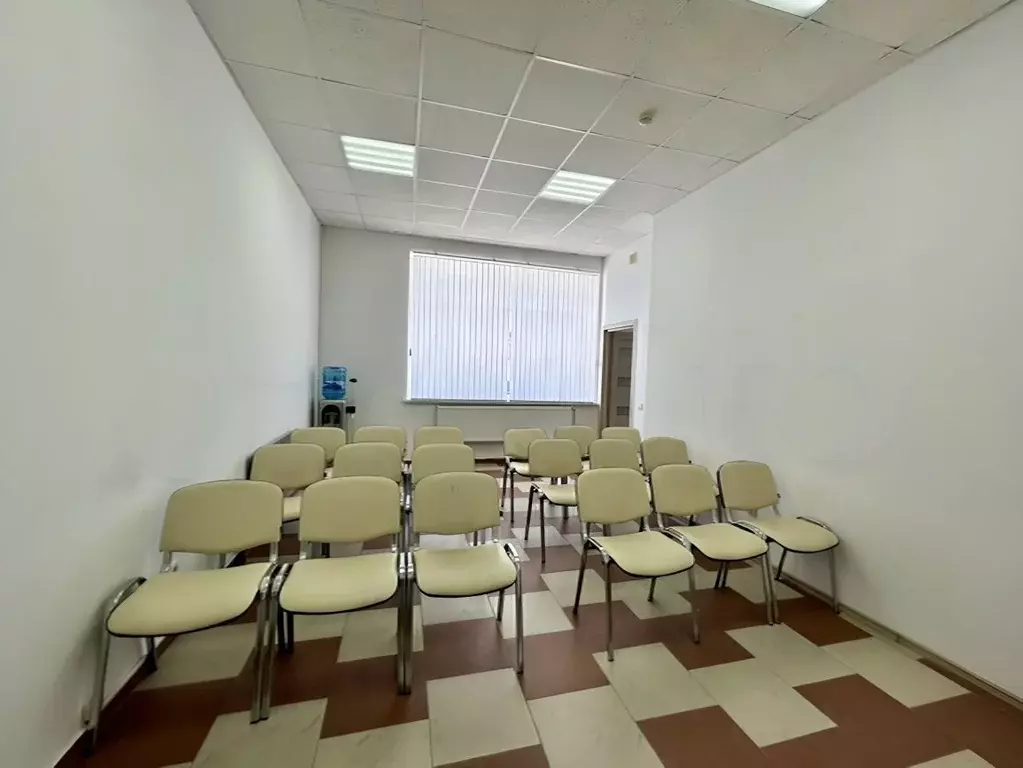 Офис в Краснодарский край, Краснодар ул. Имени М.Е. Соколова, 66 (73 ... - Фото 1