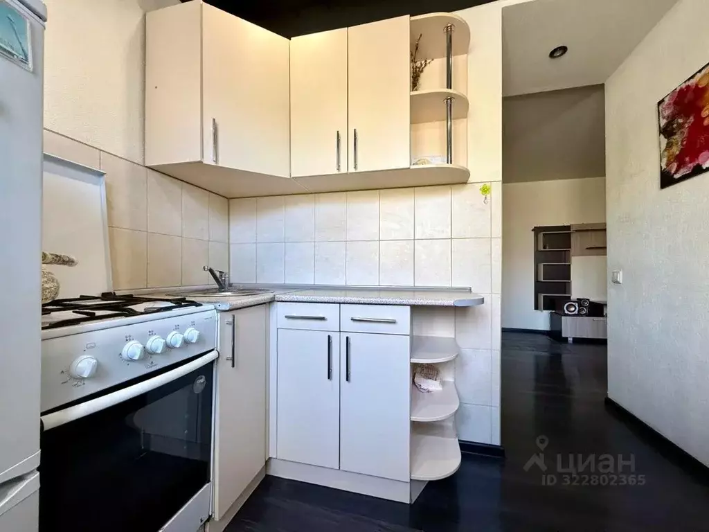 1-к кв. Кировская область, Киров ул. Красина, 2а (32.4 м) - Фото 1