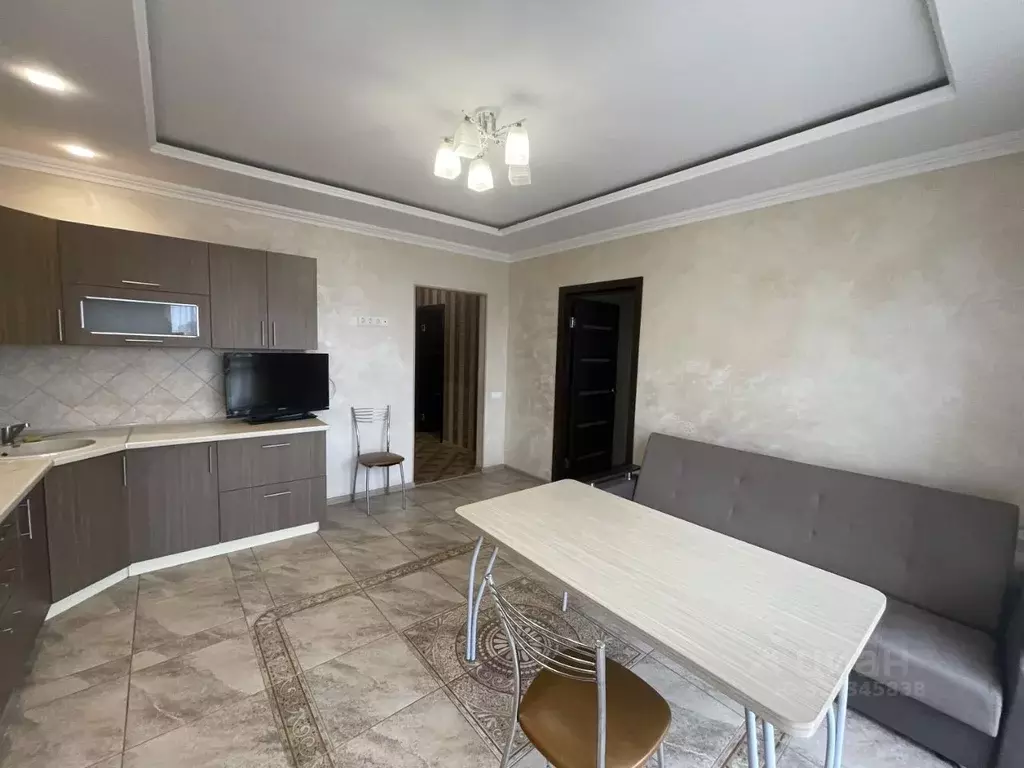 2-к кв. Белгородская область, Белгород ул. Щорса, 8Мк2 (70.0 м) - Фото 1