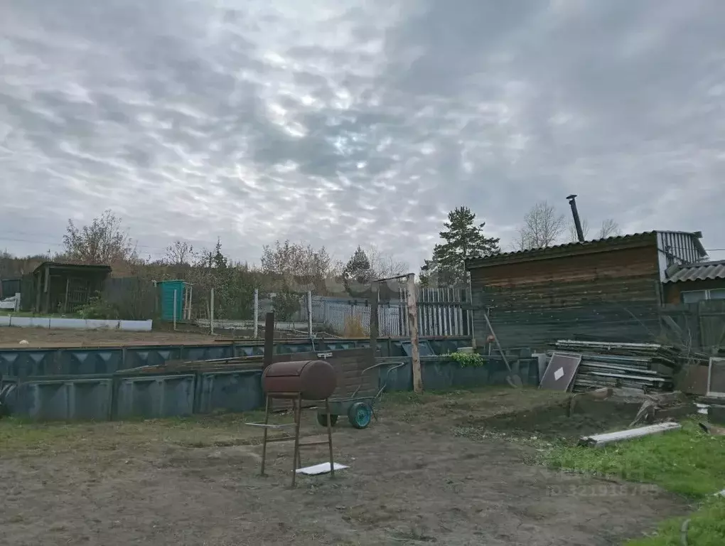 Дом в Красноярский край, Красноярск Верхняя Базаиха мкр,  (35 м) - Фото 1