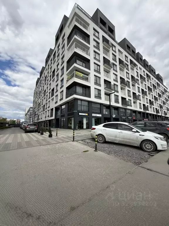 3-к кв. Тюменская область, Тюмень ул. Газовиков, 40 (110.9 м) - Фото 2