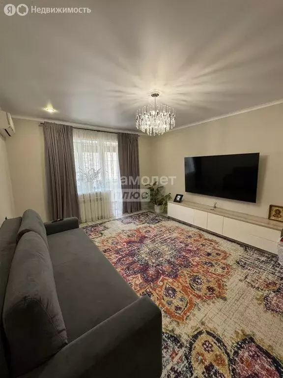 3-комнатная квартира: Астрахань, Бакинская улица, 4к2 (97.1 м) - Фото 1