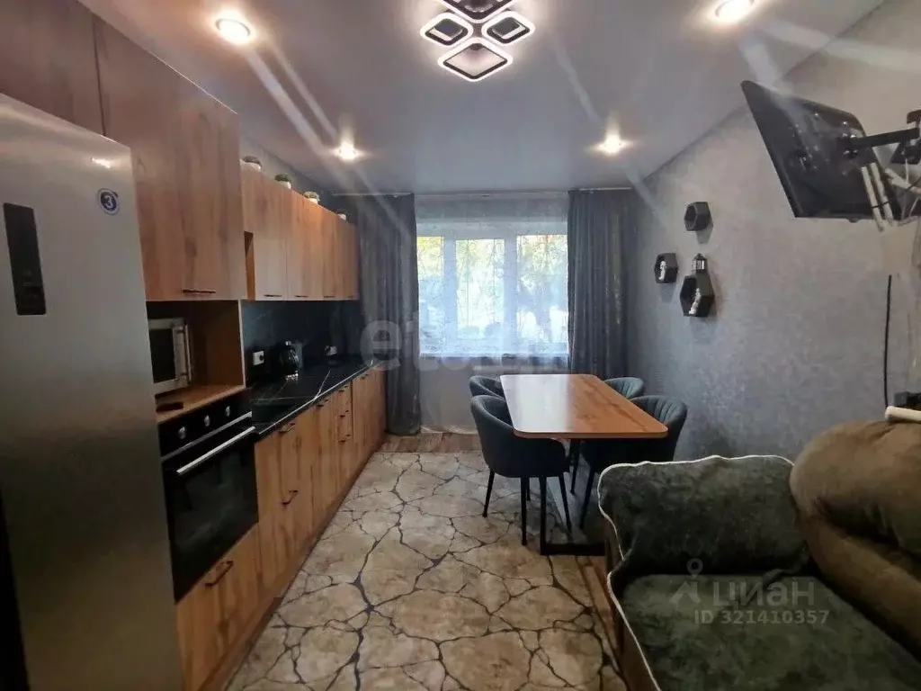 3-к кв. Алтайский край, Бийск ул. Воинов-интернационалистов, 98 (62.6 ... - Фото 0