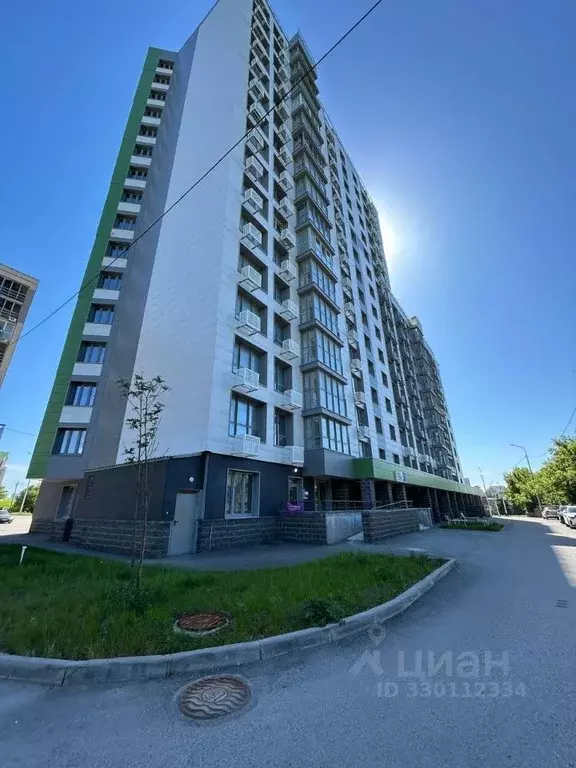 2-к кв. Башкортостан, Уфа ул. Октябрьской Революции, 62/1 (73.5 м) - Фото 1