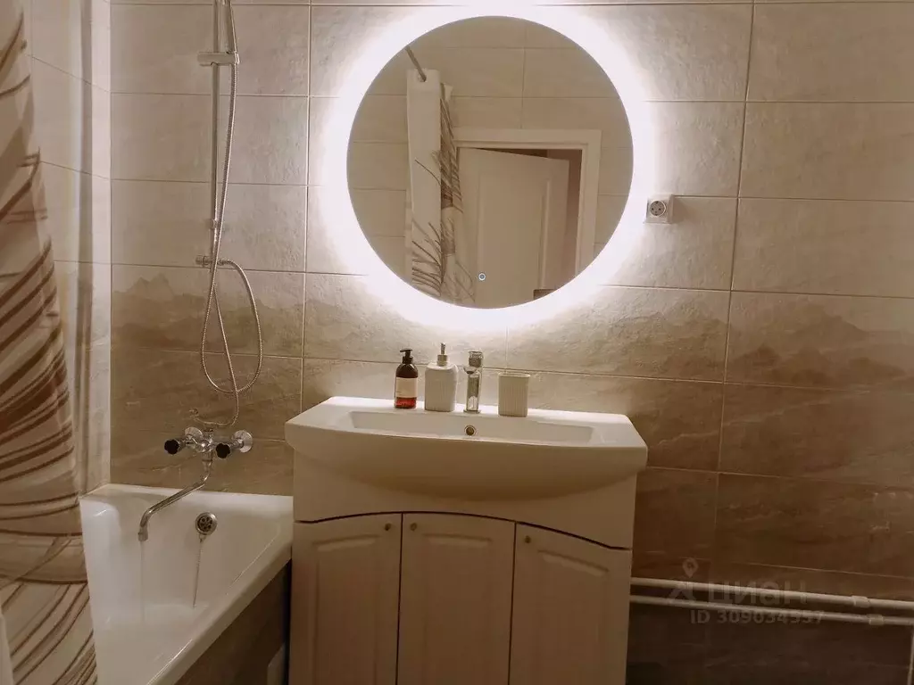 1-к кв. Ленинградская область, Гатчина Пушкинское ш., 1 (42.0 м) - Фото 2