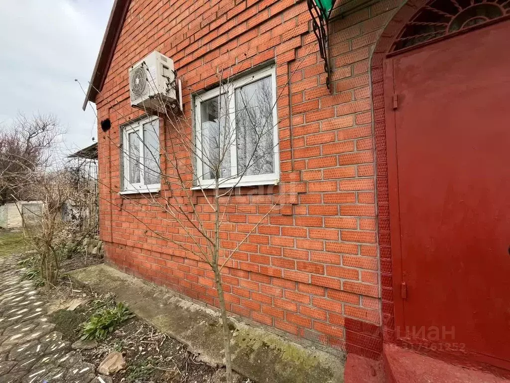 Дом в Краснодарский край, Ейский район, Должанская ст-ца  (123 м) - Фото 0