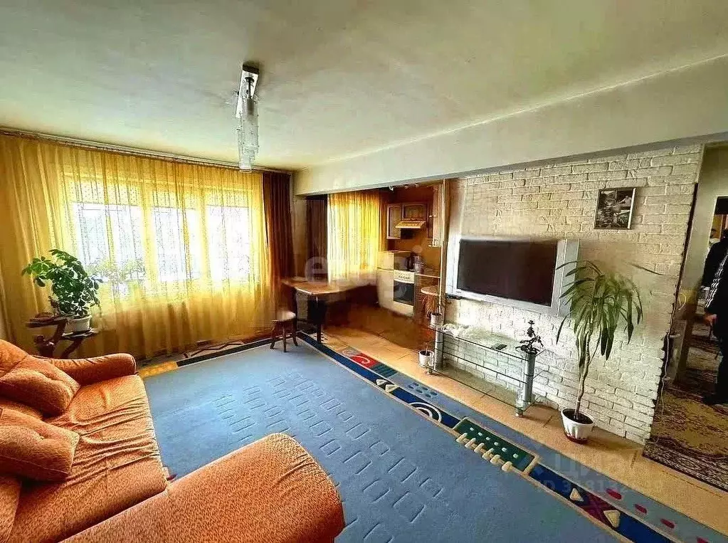 2-к кв. Алтайский край, Бийск ул. Ильи Мухачева, 111 (48.0 м) - Фото 0