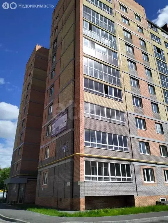 2-комнатная квартира: Зеленодольск, улица Тиховнина, 9А (72 м) - Фото 0