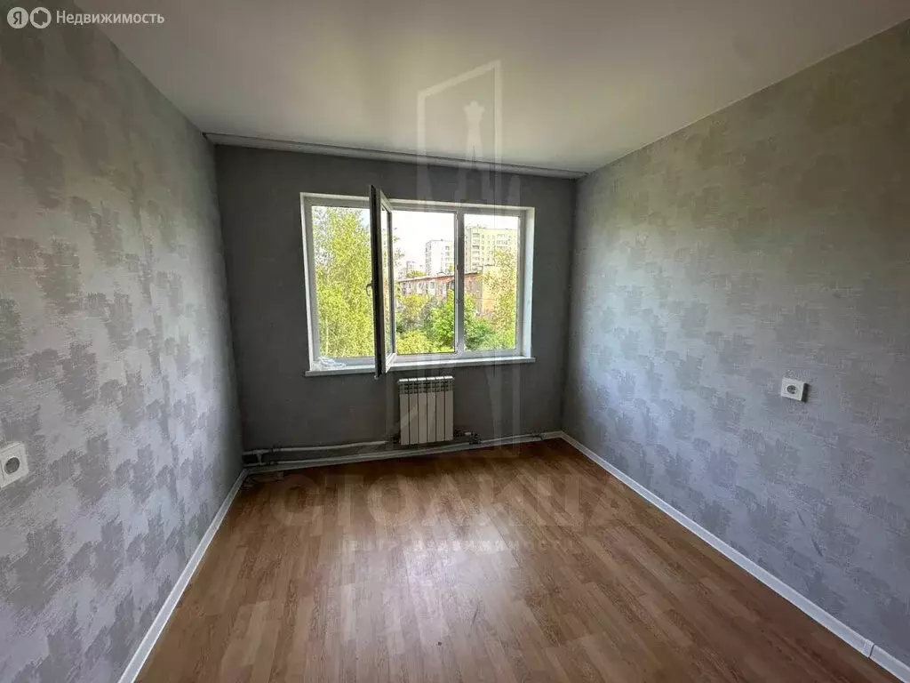 2-комнатная квартира: Екатеринбург, улица Индустрии, 47 (44.3 м) - Фото 0