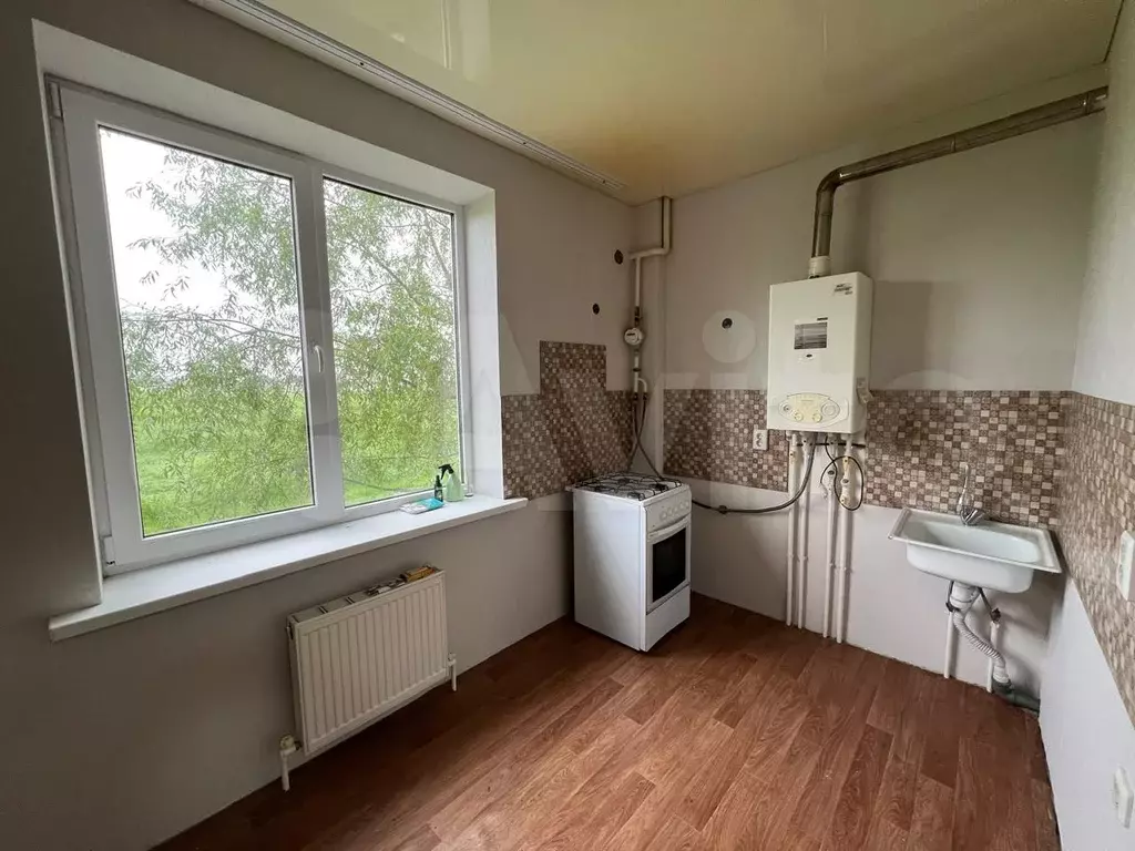 1-к. квартира, 35 м, 1/3 эт. - Фото 0