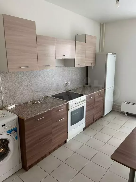 2-к. квартира, 60 м, 7/17 эт. - Фото 1