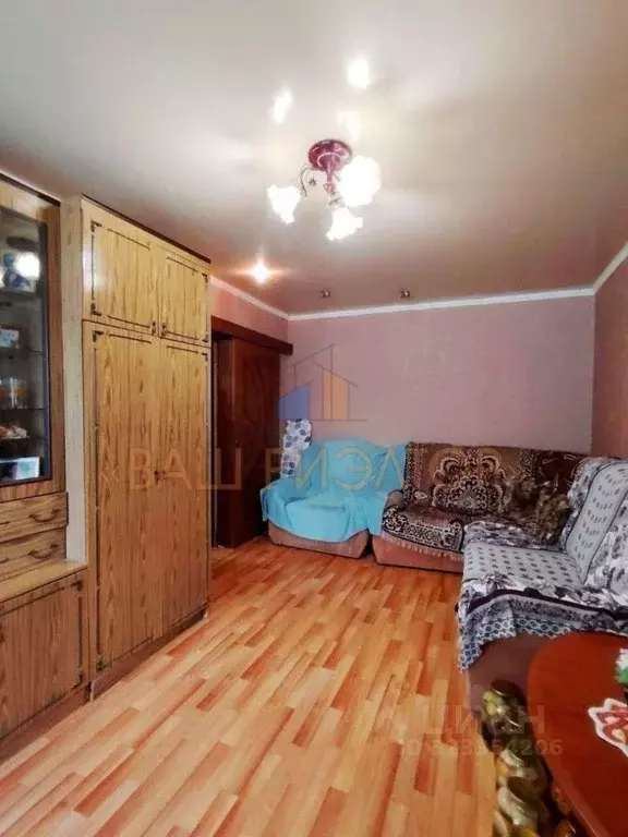 2-к кв. Белгородская область, Губкин ул. Фрунзе, 12Б (34.4 м) - Фото 2