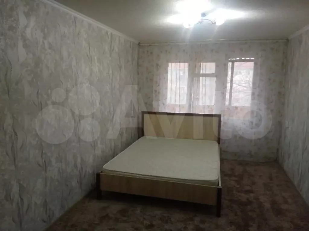 1-к. квартира, 30 м, 5/5 эт. - Фото 0