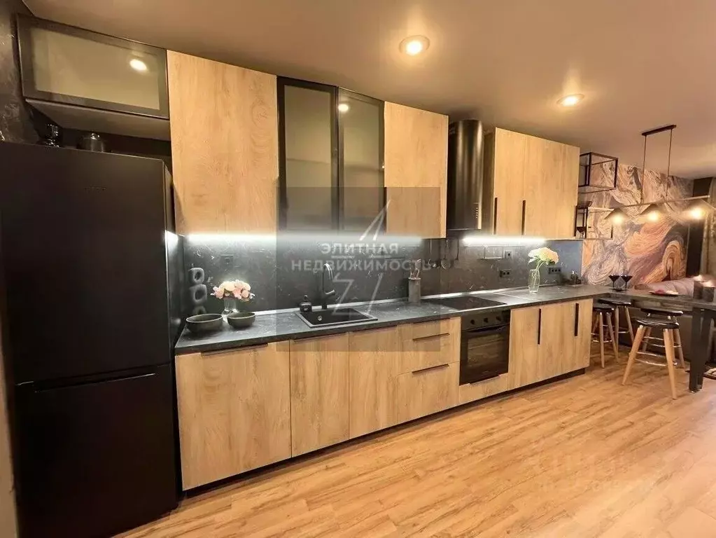 3-к кв. Санкт-Петербург ул. Парфеновская, 4 (78.0 м) - Фото 1