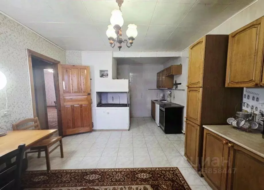 Дом в Пермский край, Александровск Яйва пгт, ул. Максима Горького, 45 ... - Фото 2