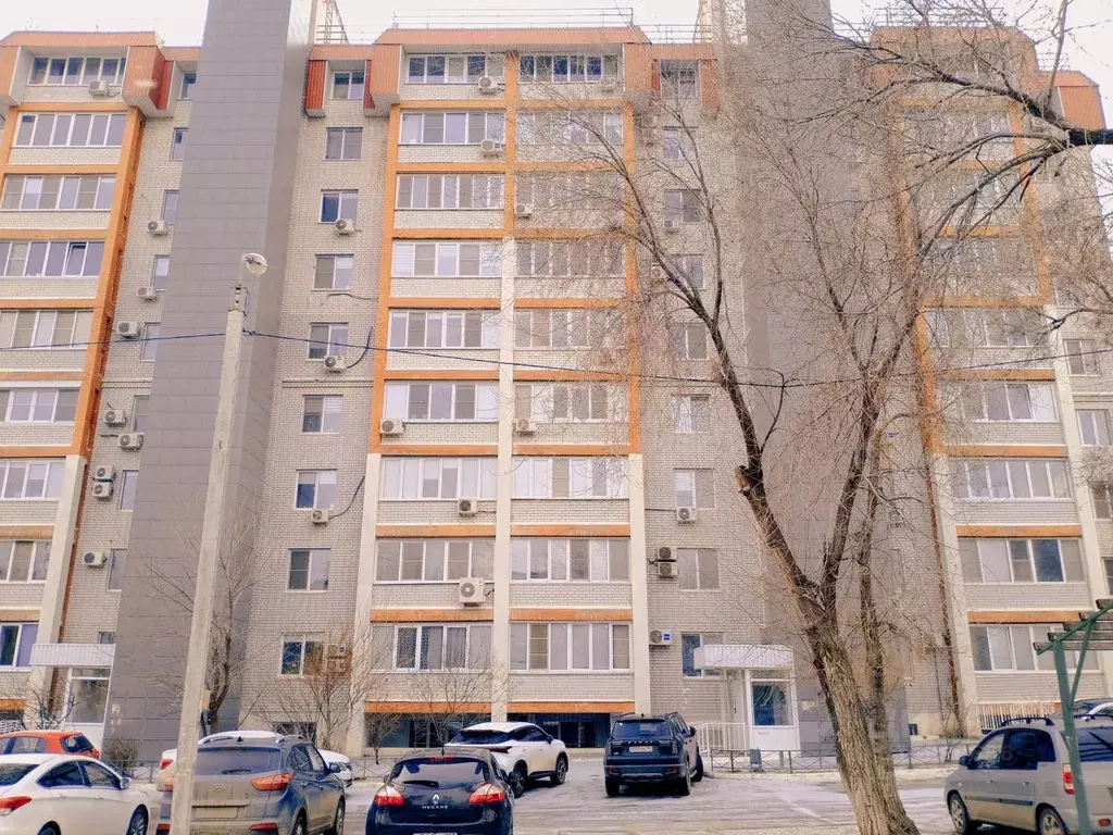 3-к кв. Волгоградская область, Волгоград Даугавская ул., 20 (100.0 м) - Фото 0