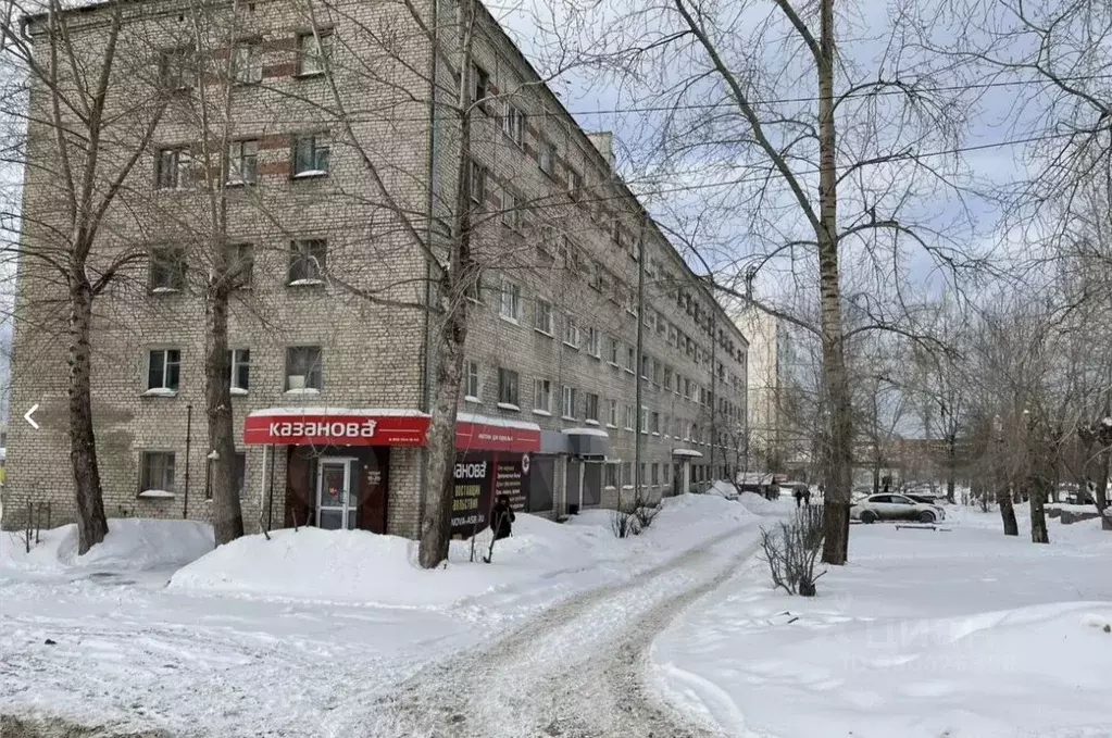 Помещение свободного назначения в Свердловская область, Асбест ул. ... - Фото 1