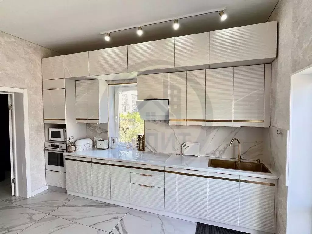 Дом в Белгородская область, Старый Оскол пер. 1-й Архангельский (122 ... - Фото 2