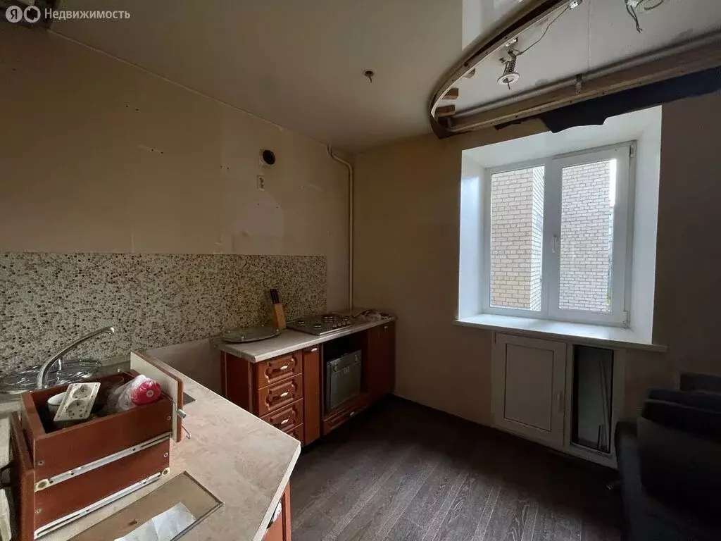 3-комнатная квартира: Роза, переулок Щорса, 11 (58.8 м) - Фото 1