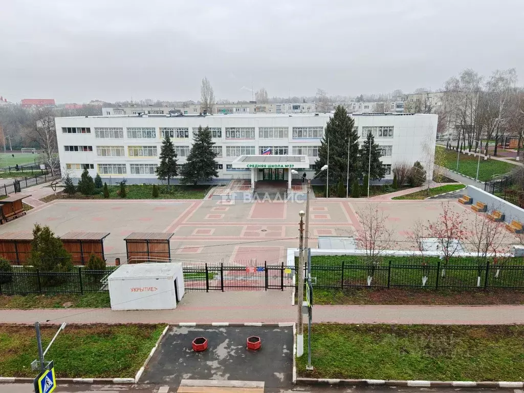 2-к кв. Белгородская область, Белгород Привольная ул., 15 (43.2 м) - Фото 1