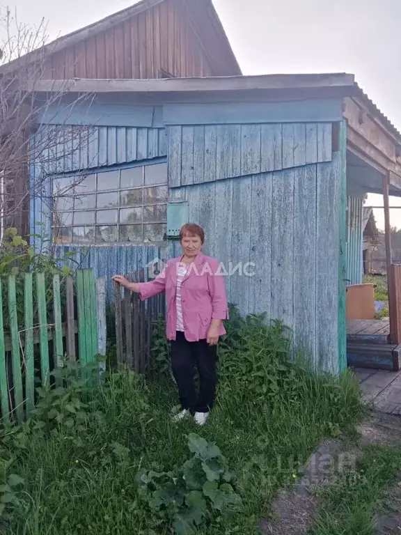 Дом в Красноярский край, Иланский район, Южно-Александровский ... - Фото 0
