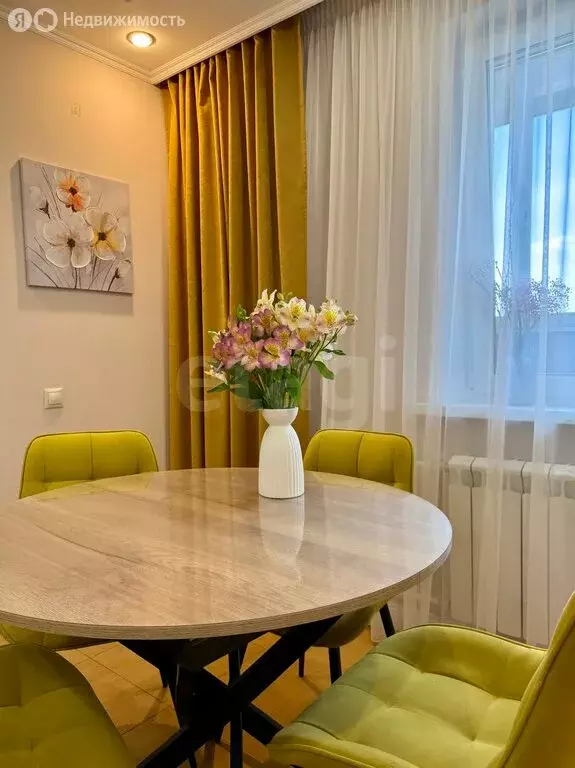 3-комнатная квартира: Дмитров, Чекистская улица, 8 (87 м) - Фото 1