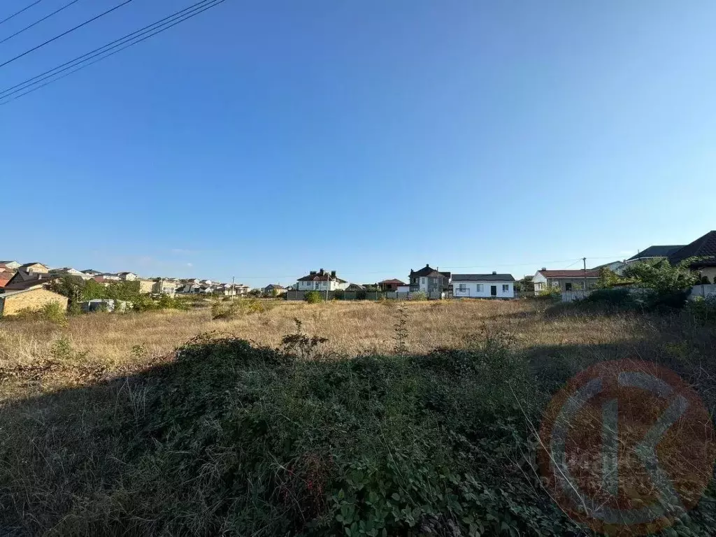 Участок в Крым, Симферопольский район, Молодежное пгт ул. Земляничная, ... - Фото 2