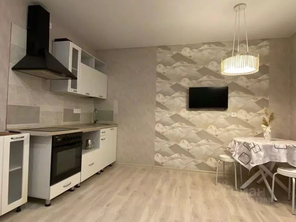 Студия Омская область, Омск ул. Мишина, 2 (28.0 м) - Фото 1