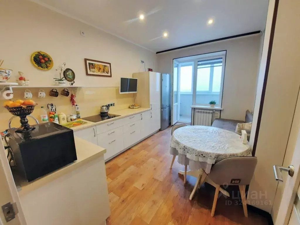 1-к кв. Омская область, Омск Транссибирская ул., 6к1 (41.1 м) - Фото 1