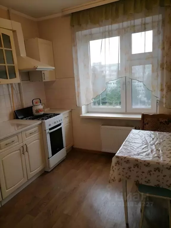 2-к кв. Татарстан, Казань ул. Фатыха Амирхана, 41 (50.0 м) - Фото 0