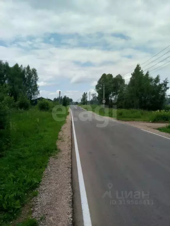 Участок в Калужская область, Совхоз Боровский с/пос, д. Комлево  ... - Фото 0