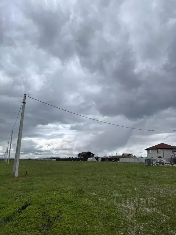 Участок в Тверская область, Калининский муниципальный округ, д. ... - Фото 1