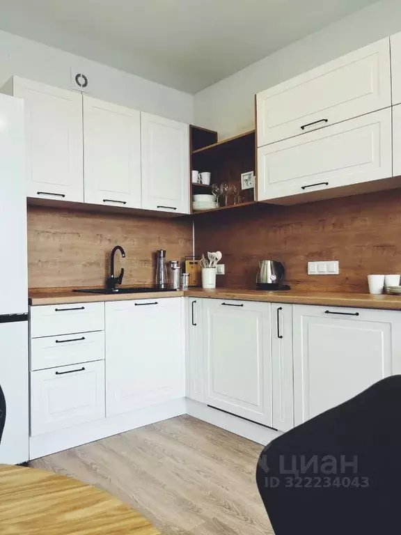 3-к кв. Башкортостан, Уфа ул. Ивана Спатара, 14 (68.23 м) - Фото 0