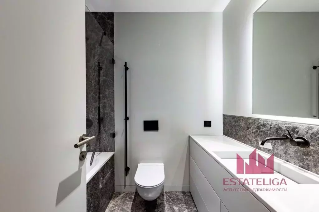 2-к кв. Москва ул. Братьев Фонченко, 1к4 (116.6 м) - Фото 2