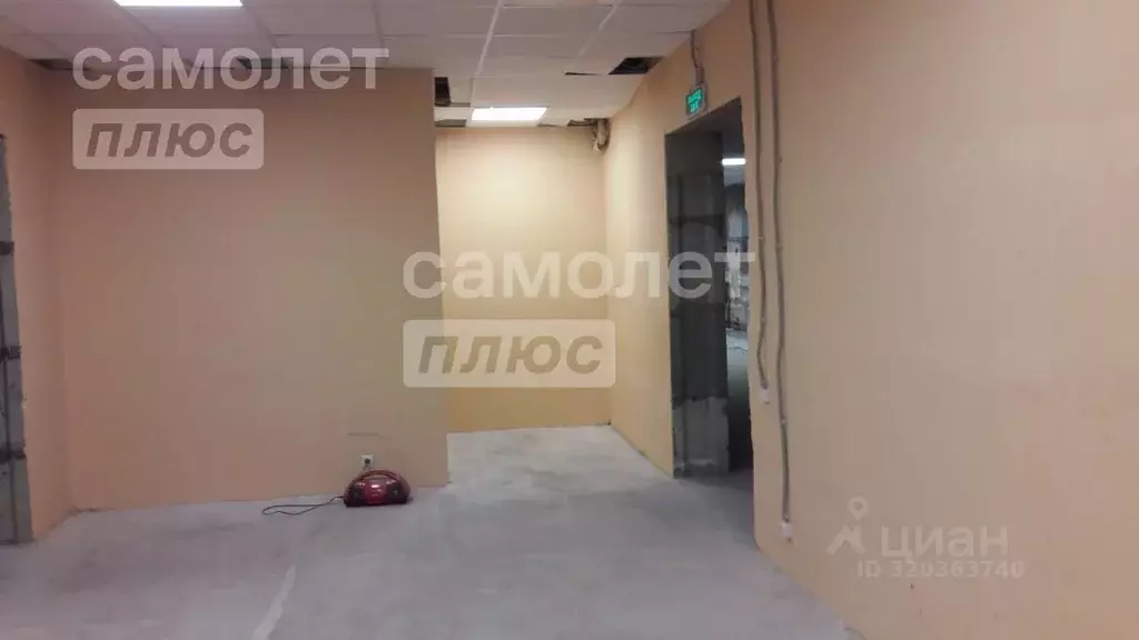 Помещение свободного назначения в Вологодская область, Вологда ул. ... - Фото 1