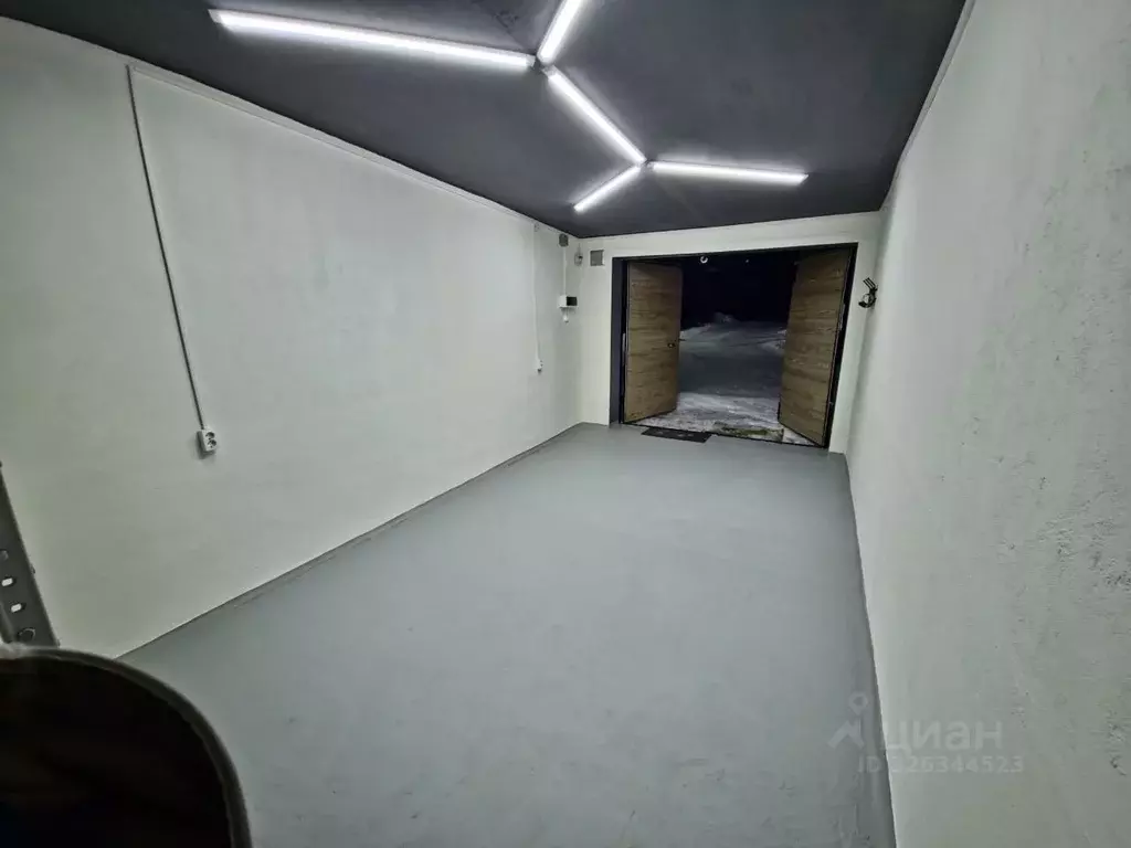 Гараж в Иркутская область, Иркутск ул. Восточный Промузел (17 м) - Фото 1