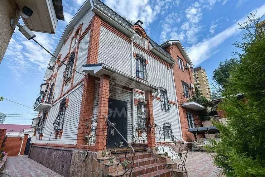 Коттедж в Воронежская область, Воронеж Ведугская ул., 3 (379 м) - Фото 1