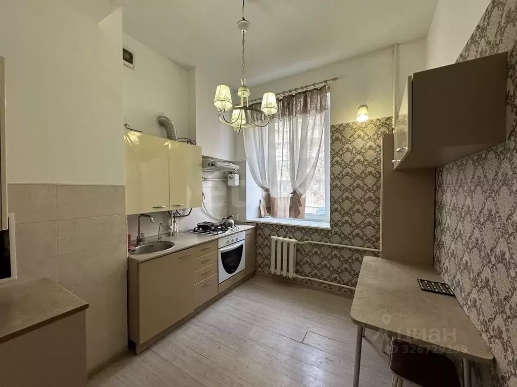 3-к кв. Севастополь ул. Ленина, 21 (67.5 м) - Фото 1