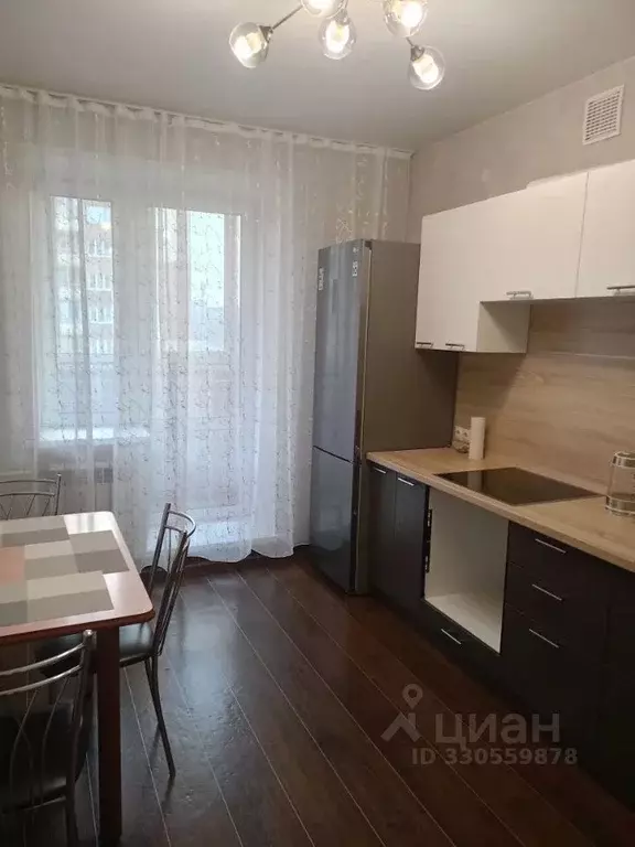 1-к кв. Красноярский край, Красноярск ул. Апрельская, 1 (37.0 м) - Фото 1