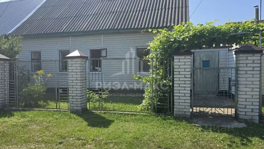 Дом в Брянская область, Сельцо Лесной пер., 6 (75 м) - Фото 1