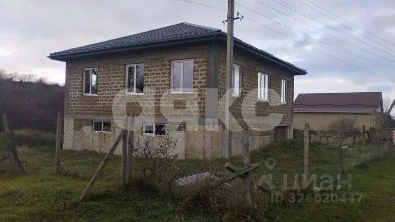 Дом в Крым, Белогорский район, Крымскорозовское с/пос, с. Вишневое  ... - Фото 2